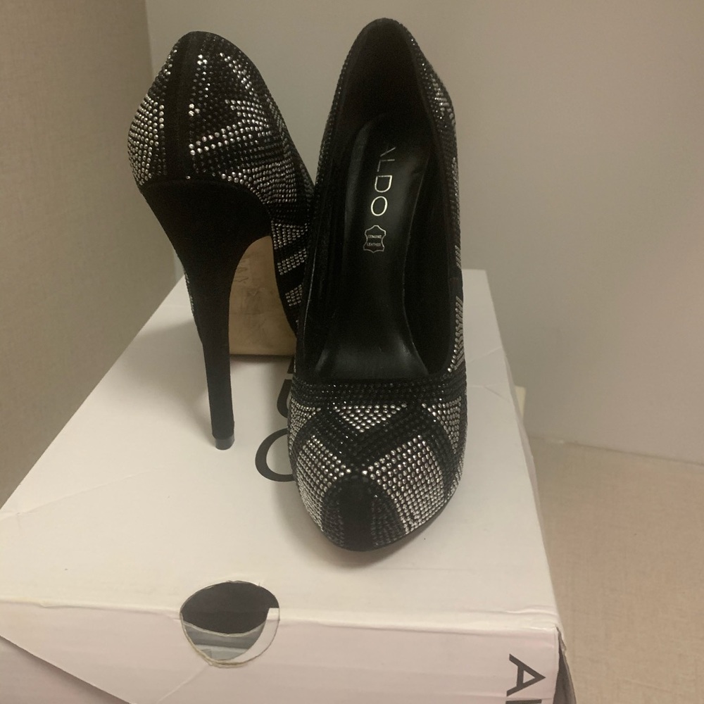ALDO silver and black pumps perfect for holidays